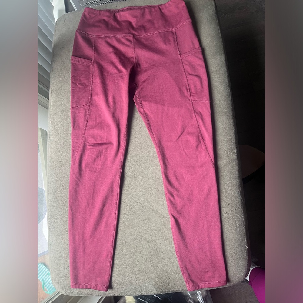 Fleece Lined Women’s Leggings with Pockets Size M